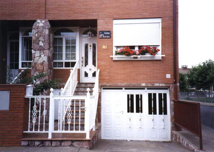 Aluleon - escaleras y barandillas