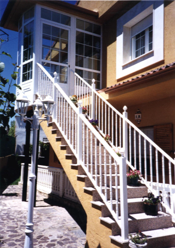 Aluleon - escaleras y barandillas 4