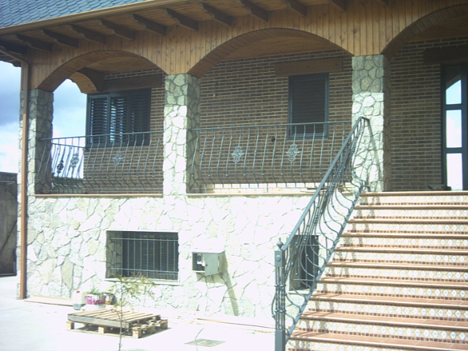 Aluleon - escaleras y barandillas 24