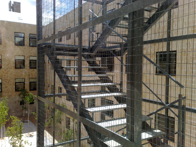 Aluleon escaleras y barandillas