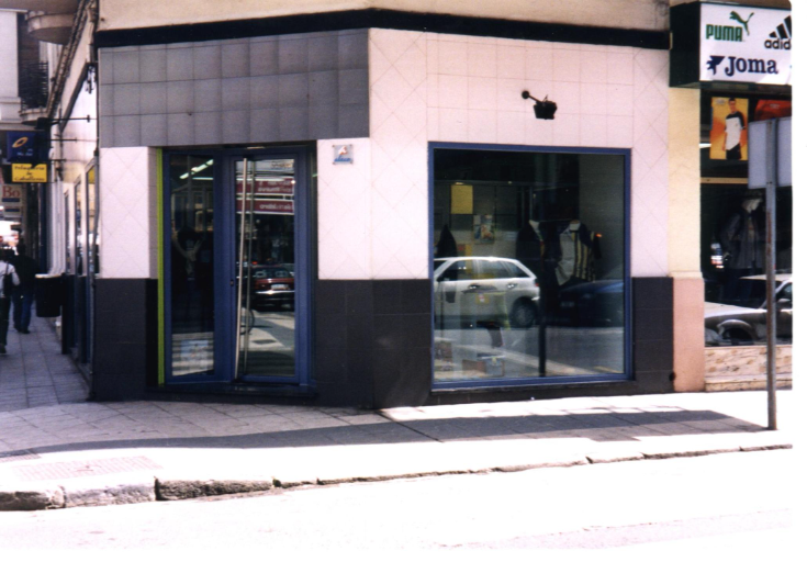 Aluleon - instalaciones comerciales 2